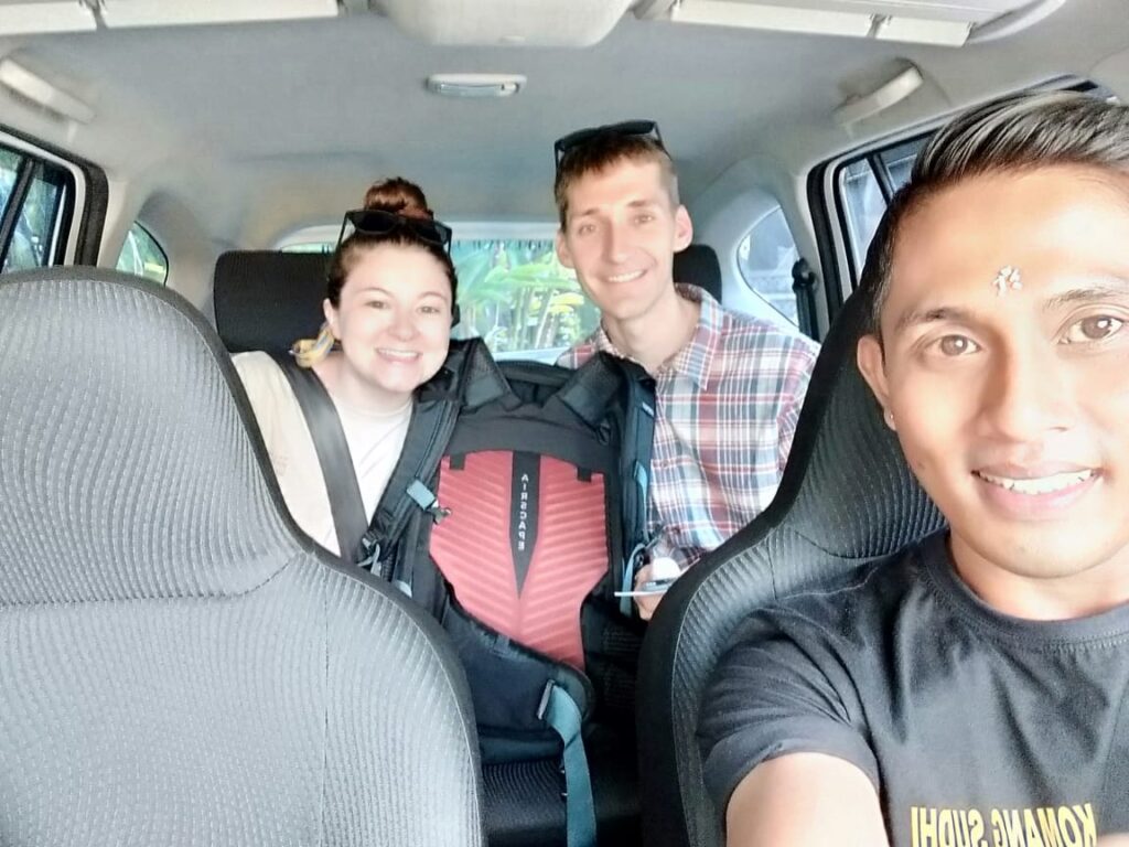 Lovina Transport Bali Tour and Travel. Taxi Service and Private Tour